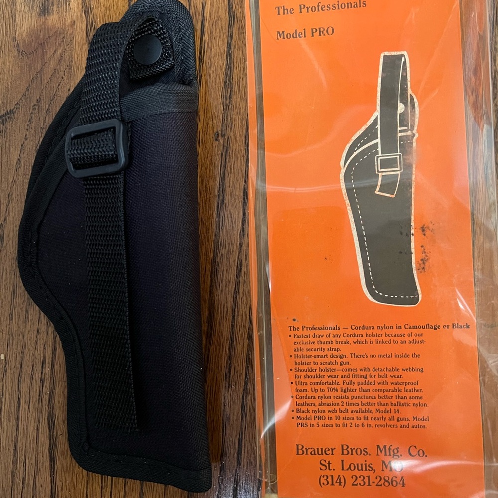 Black Holster #561